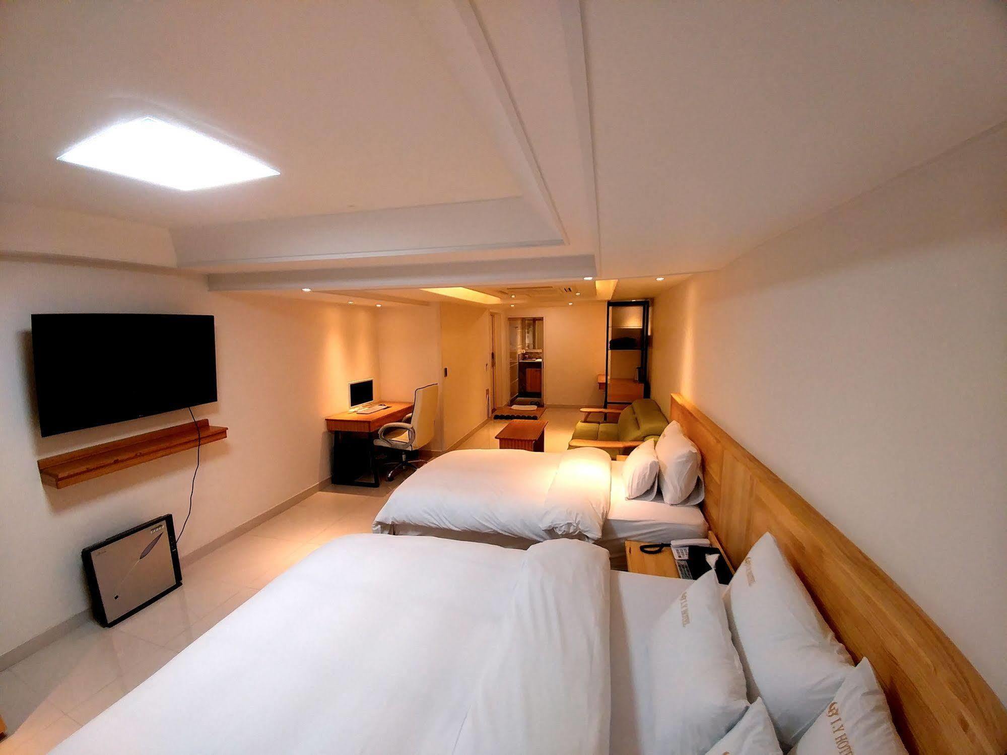 I.Y Hotel Suwon Ngoại thất bức ảnh