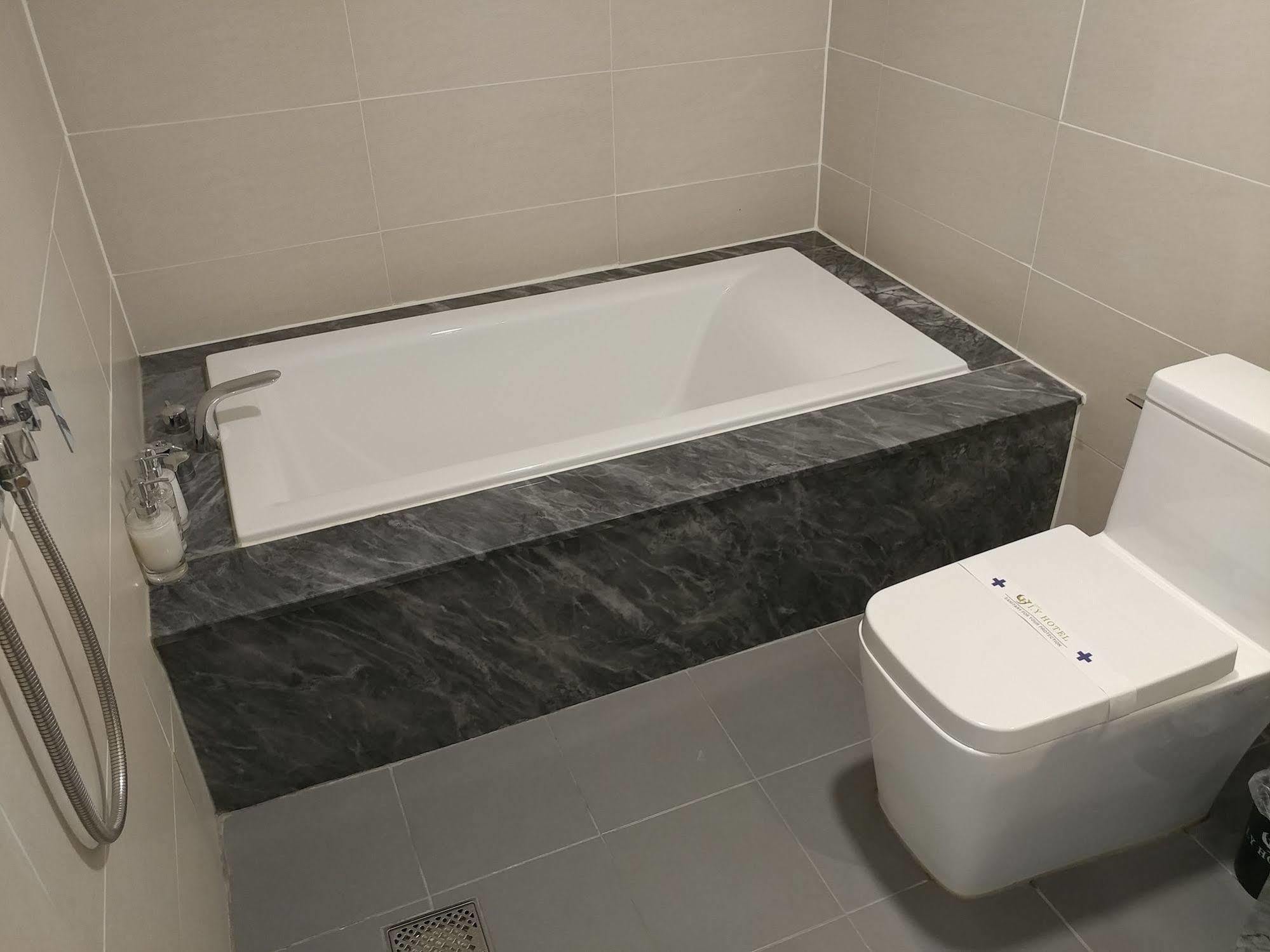 I.Y Hotel Suwon Ngoại thất bức ảnh