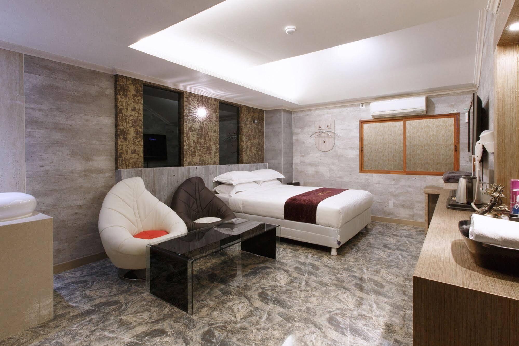 I.Y Hotel Suwon Ngoại thất bức ảnh